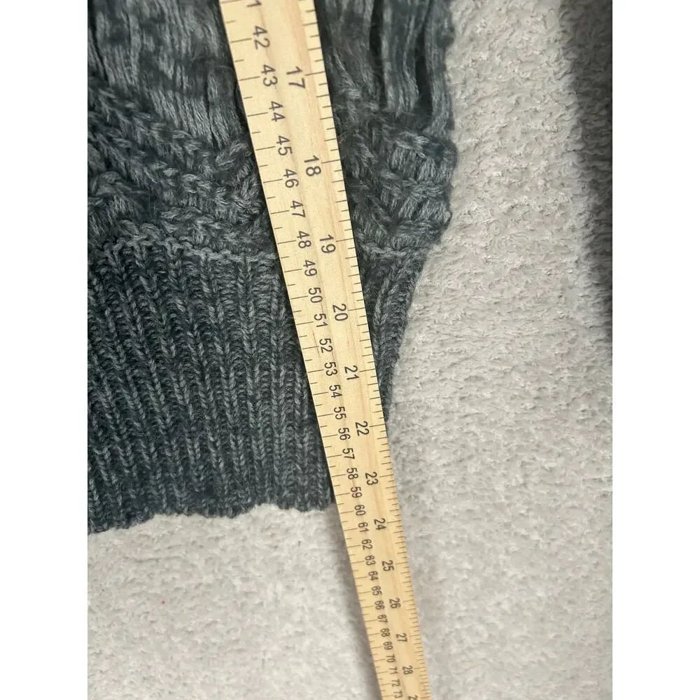 Women’s cable knit sweater with mohair. Please see measurements for size